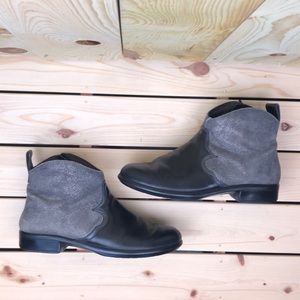 Naot Size US10/EU41 Sirocco Ankle Boot Black/Grey
